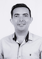 Edson.jpg